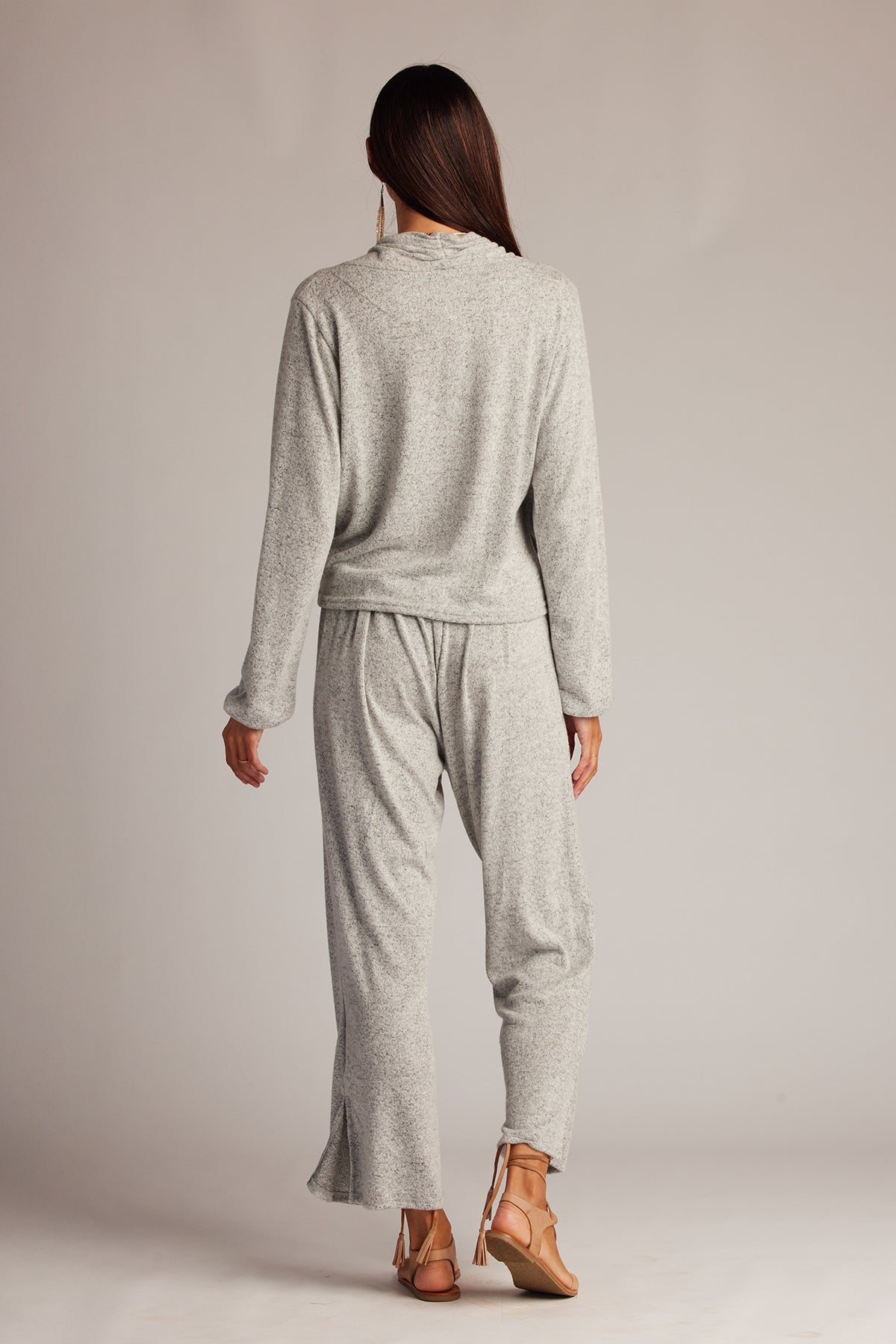 #color_heather-grey