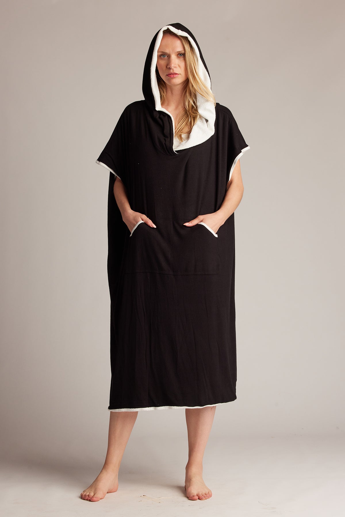 #color_black/ivory