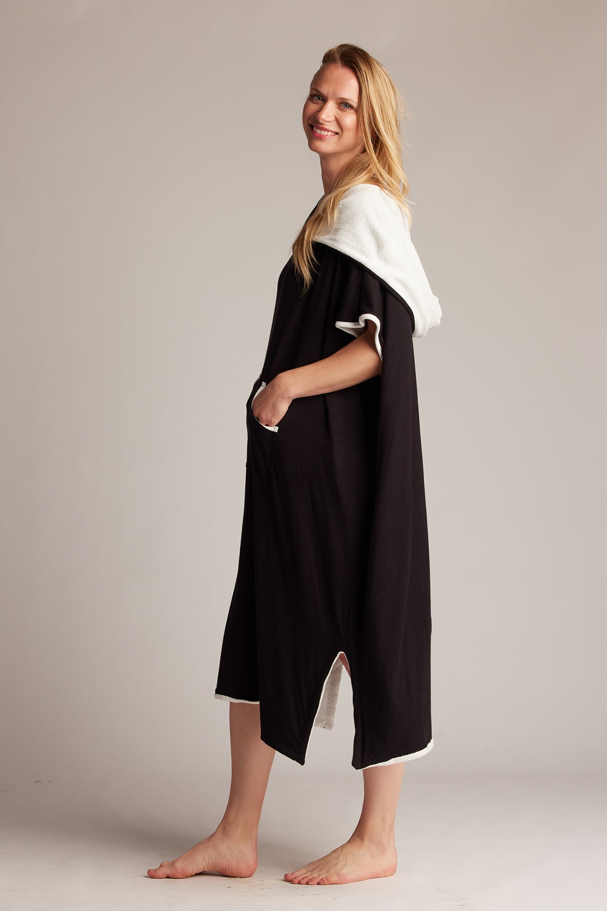 #color_black/ivory