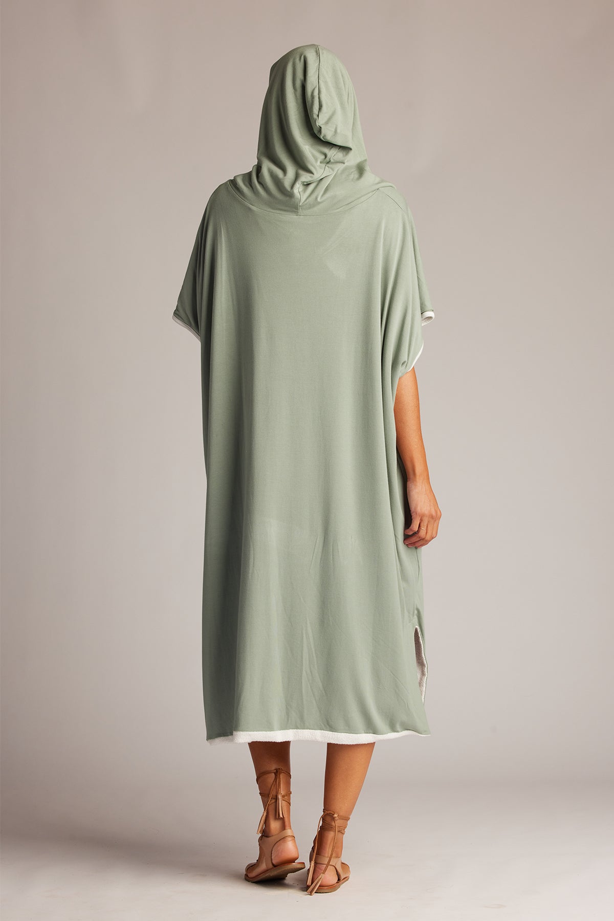 #color_teal/ivory