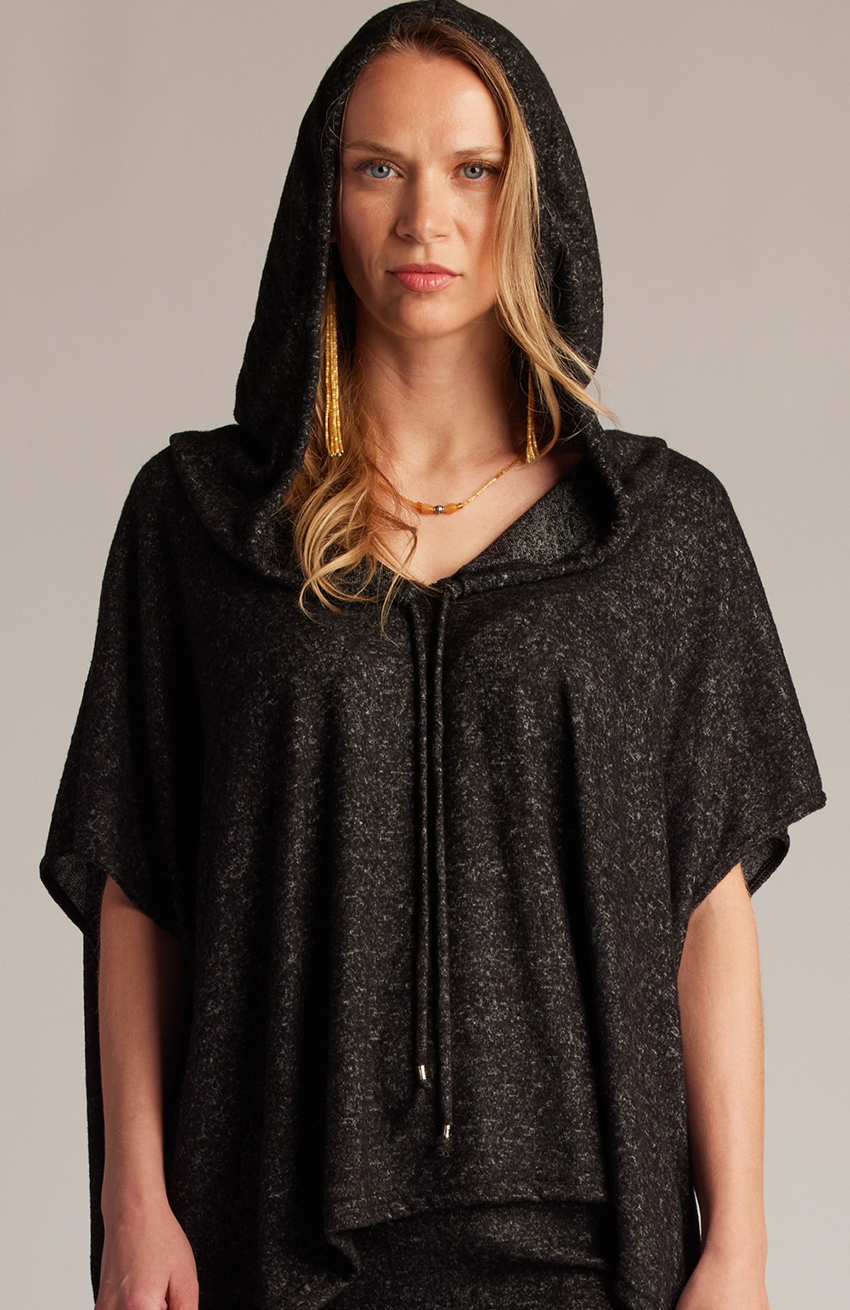 #color_heather-black