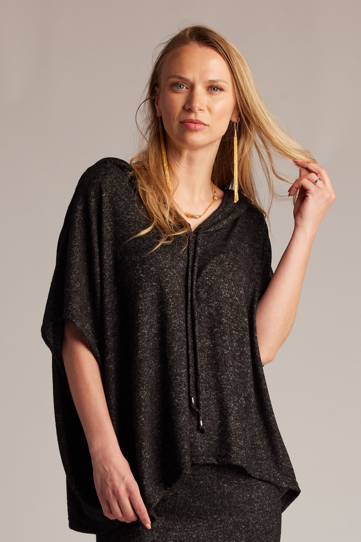 #color_heather-black